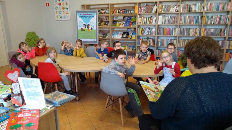 Wizyta Misiów w bibliotece